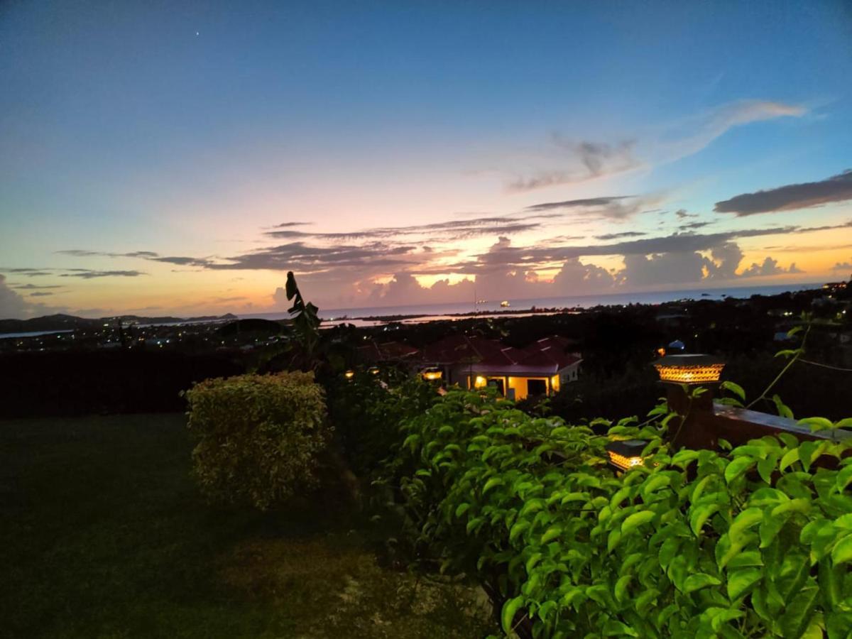 Holiday Home Belvedere Dickenson Bay ภายนอก รูปภาพ